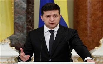 زيلينسكي يبحث هاتفيا مع رئيسة المفوضية الأوروبية الوضع الأمني على الحدود الأوكرانية