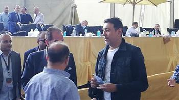 أحمد وفيق يشارك في انتخابات نادي الجزيرة (صور)
