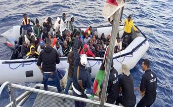 أمن السواحل الليبي ينقذ 72 مهاجرا من عرض البحر ويعيدهم إلى طرابلس