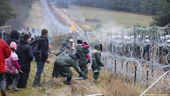 بولندا تعلن تسجيل محاولات جديدة من مهاجرين لعبور جماعي للحدود ليلا