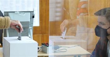 بدء التصويت في جولة الإعادة بالانتخابات الرئاسية في بلغاريا