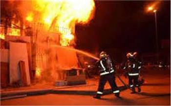 السيطرة على حريق اندلع بفندق بشارع فيصل