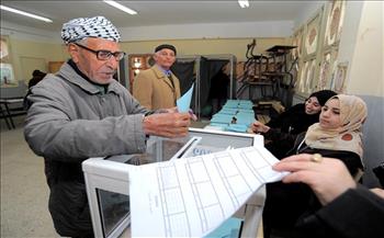 الجزائر: ناخبو المناطق النائية والبدو يتوافدون على مكاتب التصويت في الانتخابات المحلية