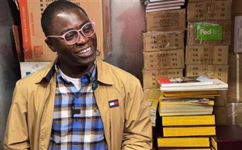 بسبب الوباء.. أصبح صاحب أكبر مكتبة للصور في إفريقيا