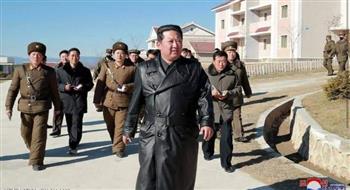 ليس لها مبرر.. انتقادات حادة لقرار حظر ارتداء المعاطف الجلدية فى كوريا الشمالية