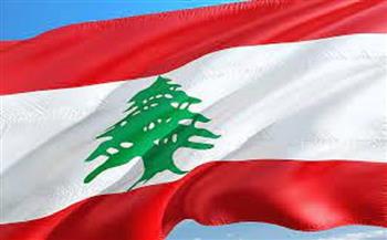 لبنان.. الدولار يتخطى عتبة الـ25 ألف ليرة في أعلى مستوى له منذ بدء الأزمة 