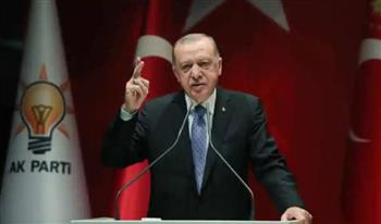 بعد انهيار الليرة.. الحكومة التركية تطالب المواطنين بأن يكونوا «نباتيين»