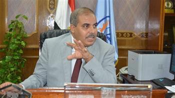 رئيس جامعة الأزهر يشيد بمشروعات "حاضنة رواق القاهرة" بكلية الصيدلة
