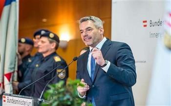وزير داخلية النمسا: لا تسامح مع الأعمال العدوانية في "مظاهرات كورونا"