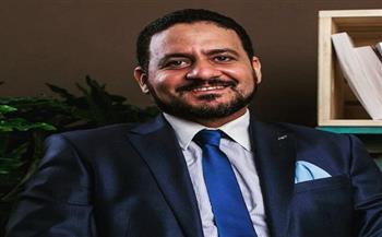 استشاري طب نفسي يرصد تأثيرات كورونا بعمل فني عالمي