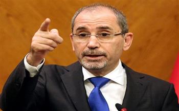 وزير خارجية الأردن يدعو لضرورة تفعيل الجهود لإنهاء الأزمة السورية عبر الحل السياسي 