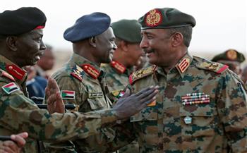 البرهان يتفقد القوات السودانية المرابطة على الحدود مع إثيوبيا