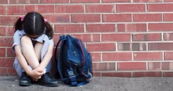 والدة طفلة المعادي ضحية التحرش بالمدرسة: "حالتها النفسية سيئة"
