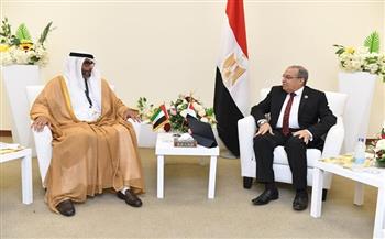 وزير الإنتاج الحربي ووزير الدفاع الإماراتي يبحثان سبل تعزيز التعاون