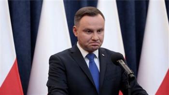 الرئيس البولندي يوقع على مشروع قانون لبناء جدارعلى الحدود معبو