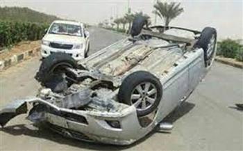 إصابة 3 أشخاص إثر انقلاب سيارة ملاكي أعلى صحراوى أطفيح