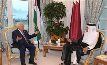الرئيس الفلسطيني يبحث مع أمير قطر الاعتداءات الإسرائيلية على القدس