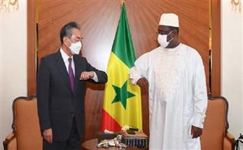الرئيس السنغالي يلتقي وزير الخارجية الجزائري