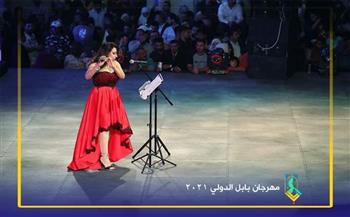 القومي للمرأة يهنىء رانيا يحي بتكريمها في مهرجان بابل الدولي 