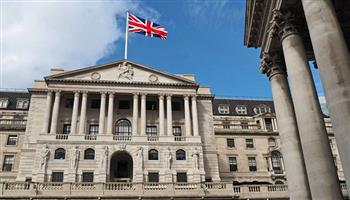 بنك إنجلترا المركزي يثبت أسعار الفائدة