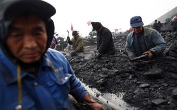 الصين ترفع مستوى إنتاج الفحم متجاهلة أزمة المناخ