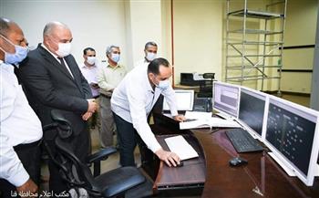  محافظ قنا يتابع سير العمل بمركز تحكم الكهرباء الإقليمي بـ«نجع حمادي»