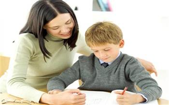 6 نصائح لتقليل أعباء طفلك الدراسية وترغيبه في المذاكرة