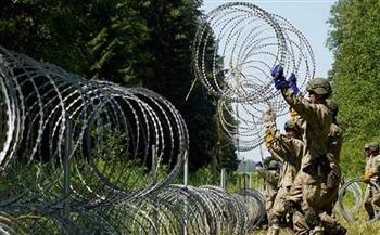بولندا تحشد 12 الف عسكري على حدودها مع بيلاروسيا لمواجهة الهجرة غير الشرعية