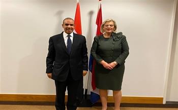 مساعد وزير الخارجية يلتقي وزيرة الدولة الهولندية للهجرة 
