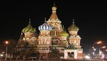 بعد إعلان روسيا عن عودة رحلات الشارتر.. نقيب السياحيين: 4 أسباب وراء تفضيل الروس مصر 