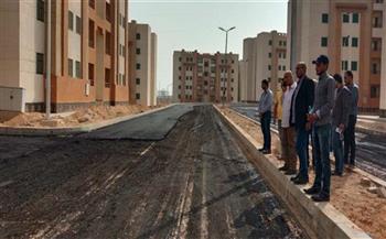 مسئولو الإسكان  يتفقدون أعمال الطرق والزراعة لوحدات "سكن لكل المصريين"