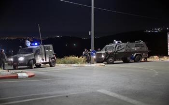 موقع عبري: قوات الأمن الفلسطينية أنقذت إسرائيليين بعد أن أوسعهما الفلسطينيون ضربًا