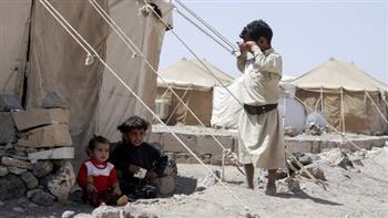 ميليشيات الحوثي تقصف إحدى مخيمات النازحين للمرة الثانية في مأرب