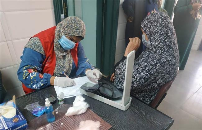 الصحة: القوافل الطبية قدمت خدماتها العلاجية بالمجان لـ209 آلاف مواطن خلال شهر