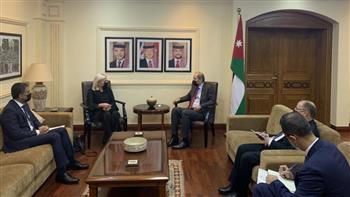 وزير خارجية الأردن والممثلة الخاصة للأمم المتحدة بالعراق يبحثان دور البعثة في دعم جهود العراق لتعزيز الأمن