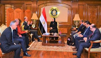 وزيرة التجارة: حريصون على تطوير منظومة المعارض لوضع مصر على الخريطة العالمية 