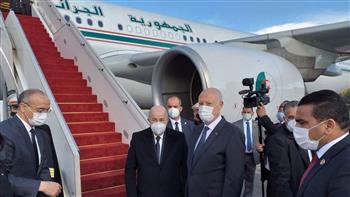 الرئيس الجزائري يصل إلى تونس في زيارة دولة تستمر يومين