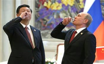 اتفاق روسي صيني على إنشاء هيكل مالي مستقل لا يتأثر بالدول الأخرى