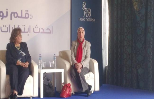 أستاذة غدد صماء تكشف كيفية علاج التقزم لدى الأطفال