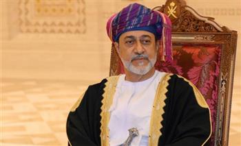 سلطان عمان يبحث مع رئيس الوزراء البريطاني تعزيز التعاون الثنائي