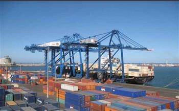 ميناء دمياط: تداول 27 سفينة للحاويات والبضائع العامة