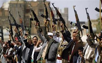 صحيفة سعودية: عدم اتخاذ مواقف رادعة تجاه مليشيا الحوثي يدفعها للتمادي