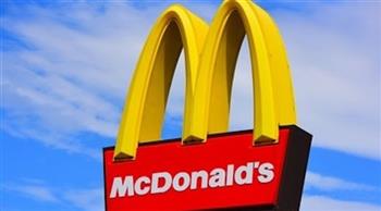 ماكدونالدز تستعيد 105 ملايين دولار من رئيسها التنفيذي السابق