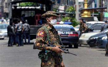 فرار المئات إلى تايلاند بسبب القتال بين جيش ميانمار وجماعة متشددة