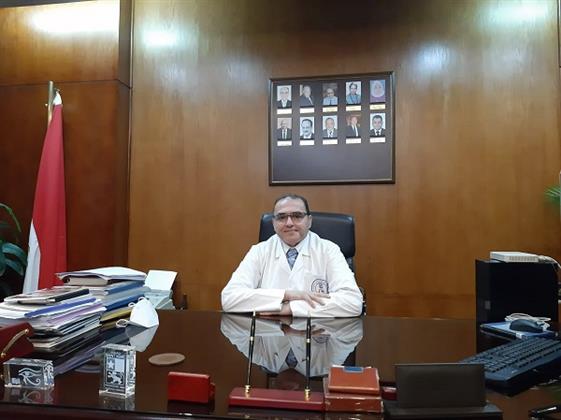 رئيس «بحوث أمراض العيون» يوضح تفاصيل مشاركة المعهد في مؤتمر جراحي الشبكية بروما