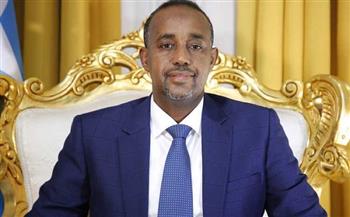 رئيس الوزراء الصومالي يقيل لجنة فض المنازعات الانتخابية بدعوى فقد الحياد