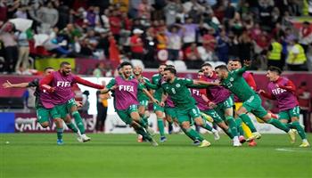 الجزائر تتوج بكأس العرب للمرة الأولى في تاريخها بعد الفوز على تونس