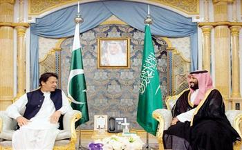 السعودية وباكستان تبحثان التعاون المشترك لمواجهة جائحة "كورونا"