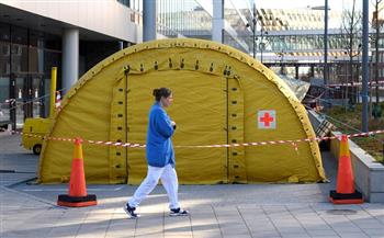 السويد تلمح إلى امكانية فرض قيود جديدة لمنع تفشي فيروس كورونا