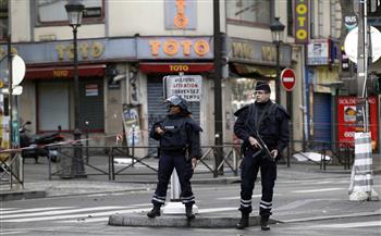 «نينجا» يهاجم أفراد الشرطة في فرنسا